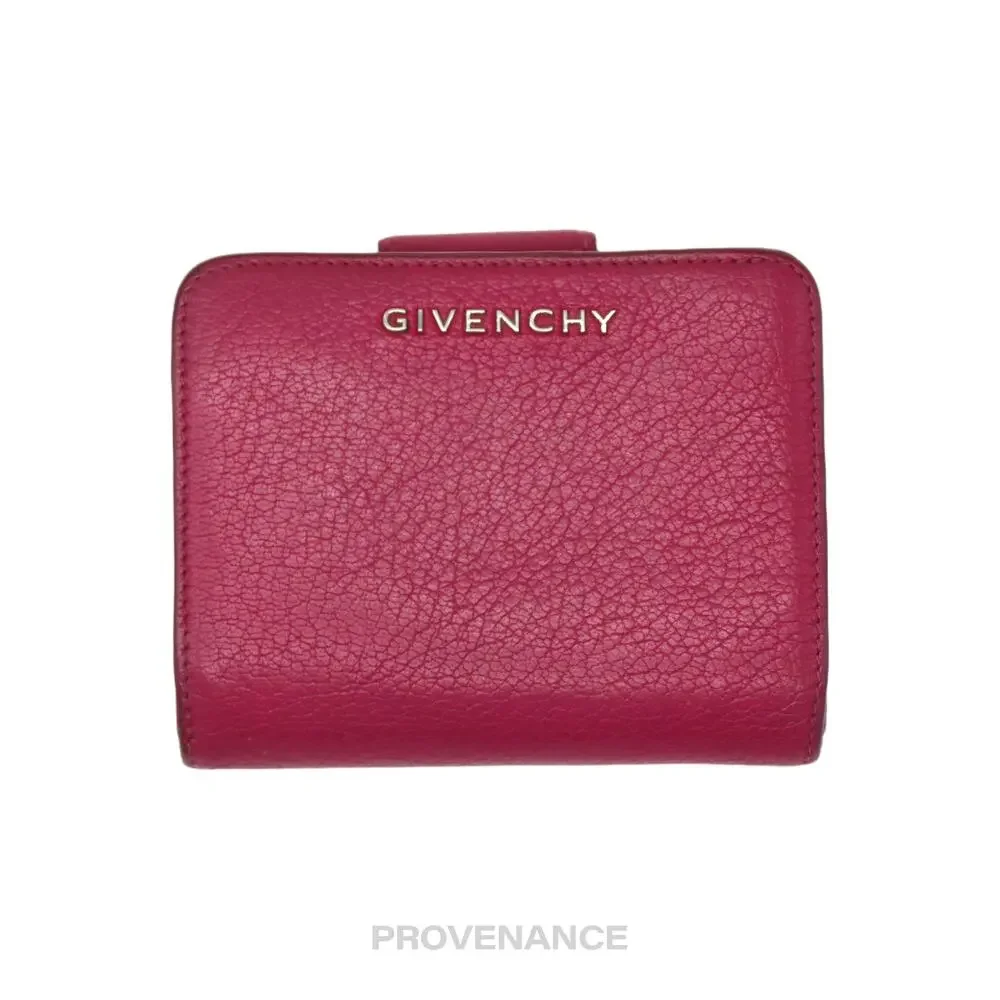 Givenchy compact snap